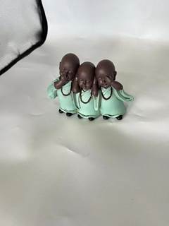 TRIO MONGE BUDA SABIOS RESINA NAO FALO NAO VEJO NAO ESCULTO 13X6X17CM ED509527
