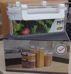 POTE HERMETICO PLASTICO CANELADO RETANGULAR COM TAMPA E TRAVA 13X8CM TRANSPARENTE ED510051