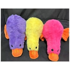 PATO DE PELUCIA PET 23X18CM CORES SORTIDAS ED511766